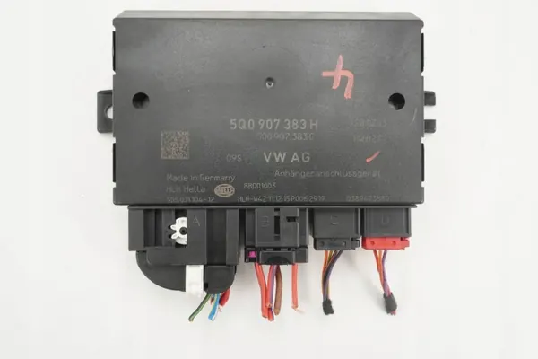 Module d'attelage OEM 5Q0907383H pour VW Audi Skoda Seat image 2