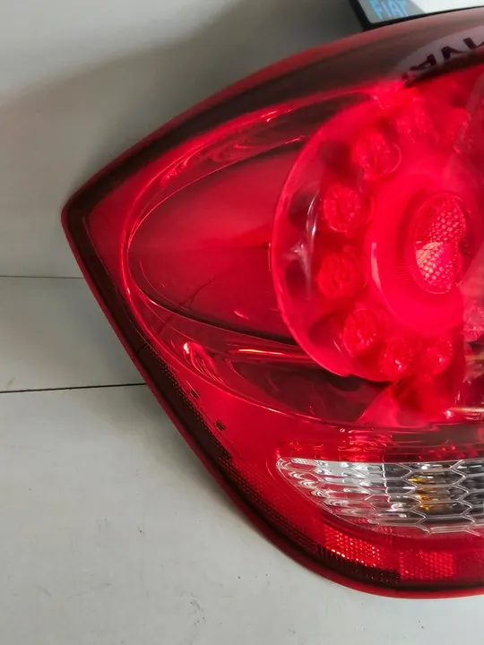 Luz Trasera Izquierda Fiat Freemont Dodge Journey OEM 68078481AD image 3