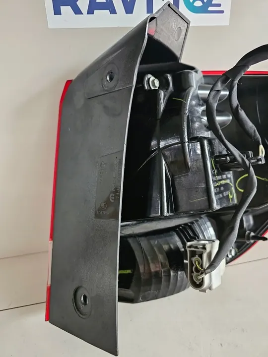 Luz Trasera Izquierda Fiat Freemont Dodge Journey OEM 68078481AD image 8