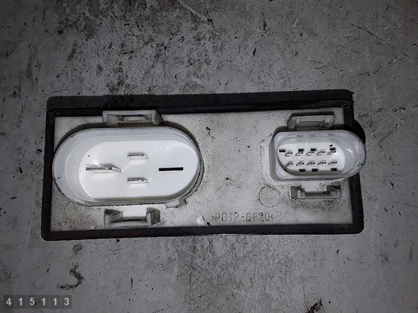 Relé VW Golf 1998 357919506A image 2