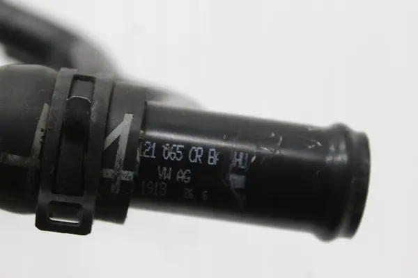 AUDI Q3 2.0TDI Vesiletkku 04L121065CR image 4