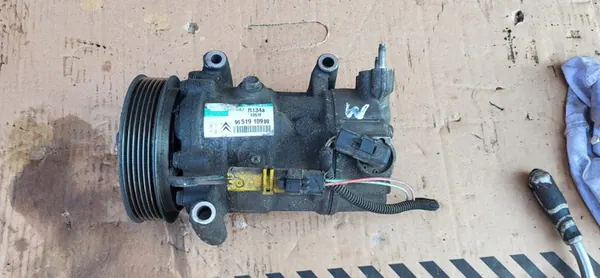 Compresseur de Climatisation Citroen C4 Peugeot 207/307 II 9651910980 image 3