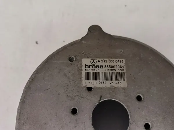 Mercedes-Benz A45 AMG Ventilatorregelmodule OEM A2125000493 image 6