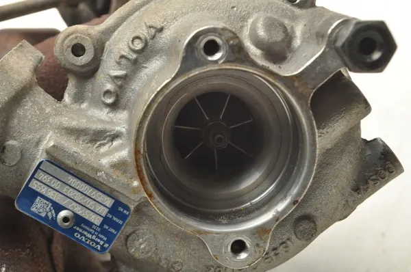 Volvo Turbo OEM 31459962 31361655 31491217 image 4