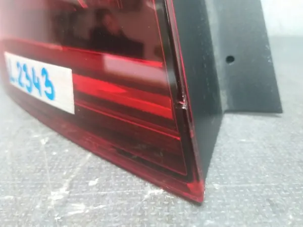 Luz trasera izquierda VW Passat B8 Sedan Lift LED image 4