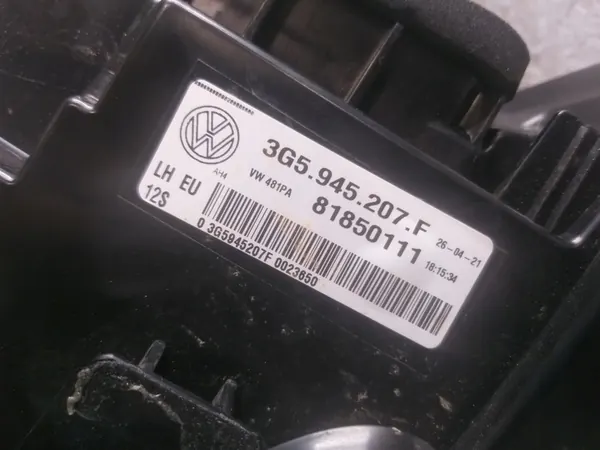 Luz trasera izquierda VW Passat B8 Sedan Lift LED image 7