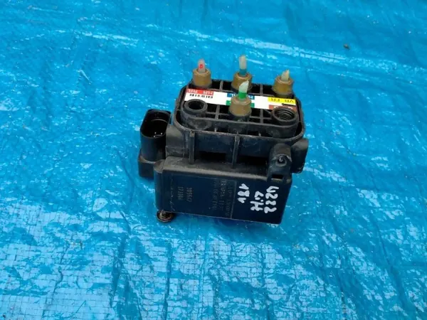 Mercedes A0993200058 Airmatic Ventilblock - Gebraucht image 2