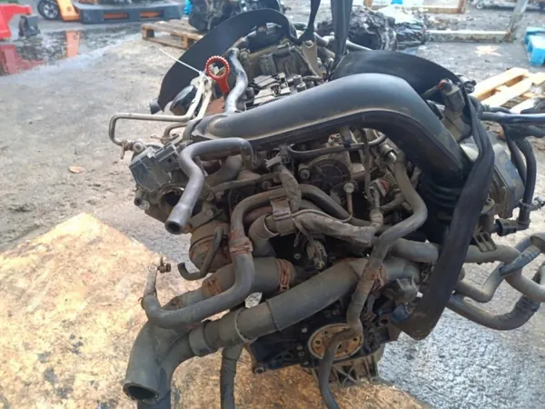 Motor OEM Wrakowisko-28413- para Skoda Octavia II FL image 10
