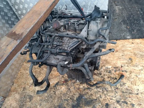 Motor OEM Wrakowisko-28413- para Skoda Octavia II FL image 6