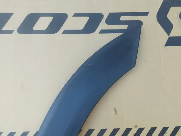 HYUNDAI TUCSON III 15-20 Left Rear Door Trim image 2