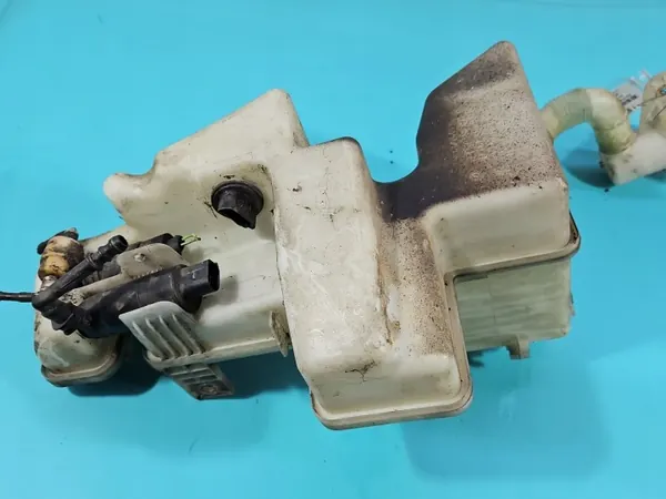 Pesunesteensäiliö OEM 1T0955453C VW Touran I:lle image 4