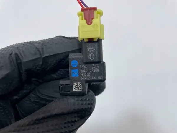 Conector sensor de impacto OEM 3WA959345B VW ID.3/4 image 9