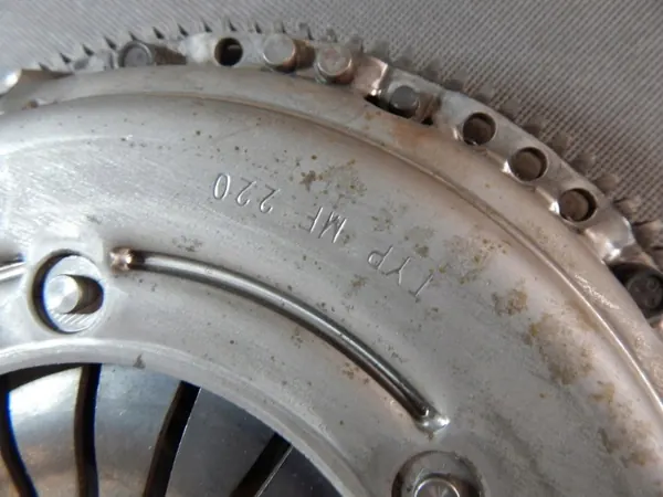 SKODA OEM 04C141025D Volant Bimasse Occasion image 3