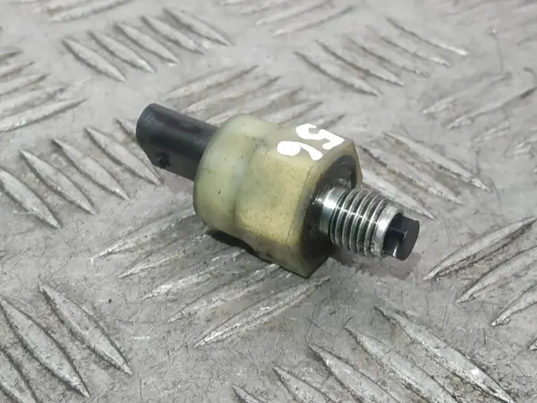 Sensor de pressão de óleo G4D39S306AB para Jaguar XF 2.0L Diesel image 3