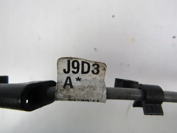 Jaguar I-PACE Gasledning OEM J9D3-7J107-AB image 6