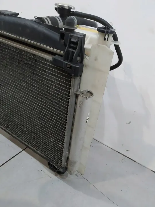 Klimaanlage Wasserkühler Lüfter 1.0 B Komplett Toyota Yaris III OEM MF422133-3845 image 3