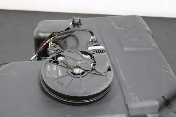 AdBlue-säiliöpumppu OEM 7286064 BMW 5 F10 F11 image 3