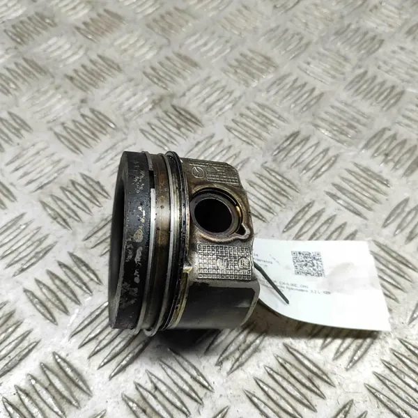 Pistón Mazda CX-5 II 2021 image 4