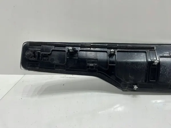 Polestar II 2 Achterklepstrip OEM 32259054 image 6