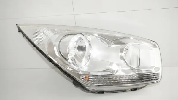 Kia Venga 09-14 Höger Framlykta OEM Begagnad image 3