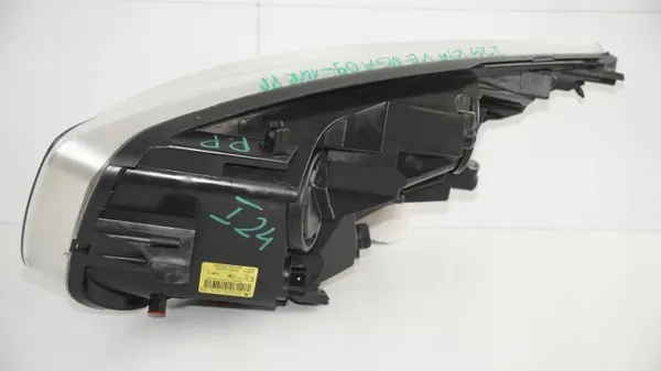 Kia Venga 09-14 Höger Framlykta OEM Begagnad image 4