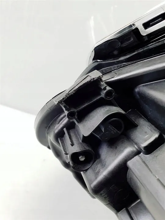 Farol esquerdo Full LED VW Touareg III image 8