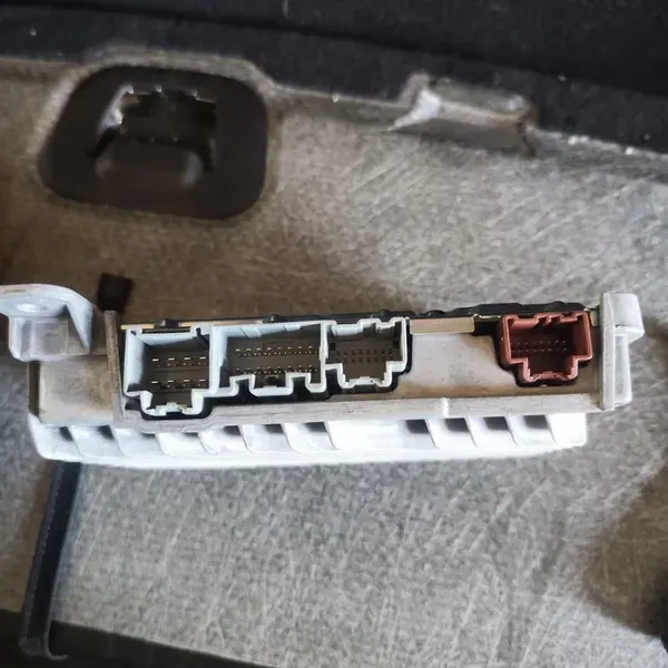 OEM 23455642 Amplificateur Bose pour Opel Insignia A FL image 4
