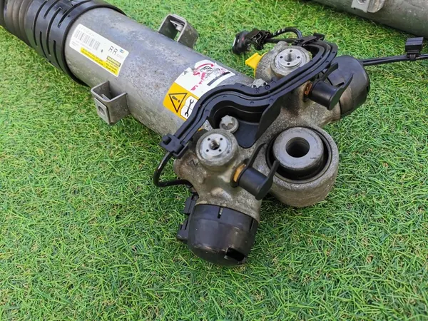 Mercedes-Benz OE A1673206204 image 2