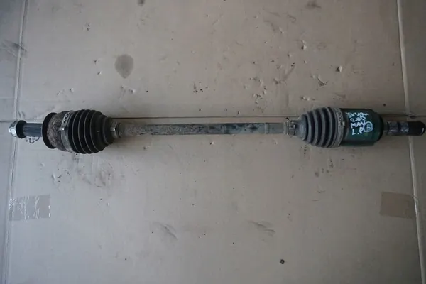 Fram Vänster Höger CV Joint SUBARU XV 28321AJ033 image 4