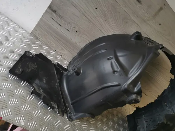 MERCEDES CLASSE C W205 300C CABRIO COUPE 2018 PARAFANGO ANTERIORE SINISTRO A2056913300 image 2