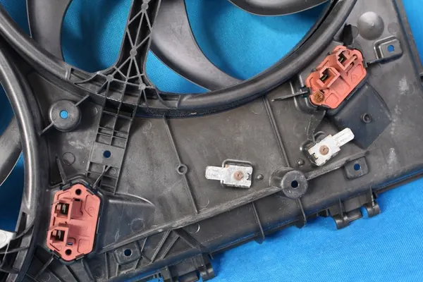 FIAT DUCATO III 3.0 HDI Fläktkåpa 1365724080 image 9