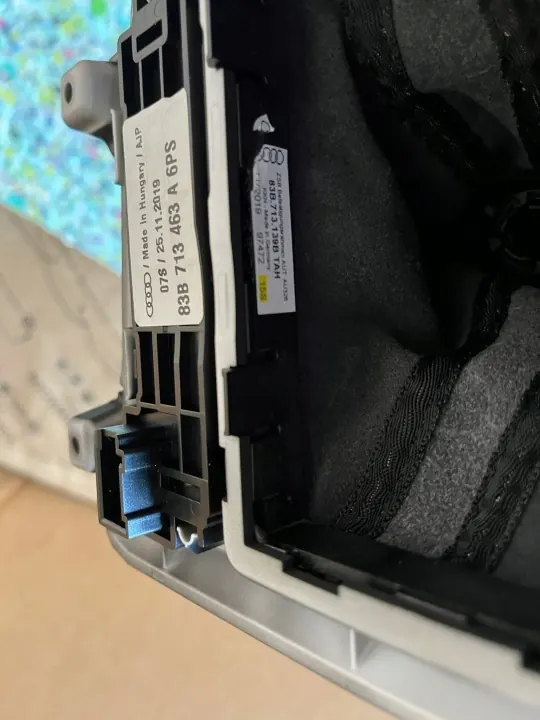 Audi Q3 Vaihteenvalitsin OEM 83B713463A 2019-2024 image 6
