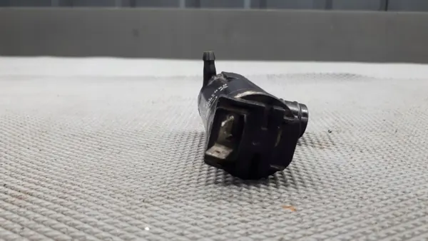 Ford OE 76BG-17k624 Spolarpump Escort Mk1 image 5