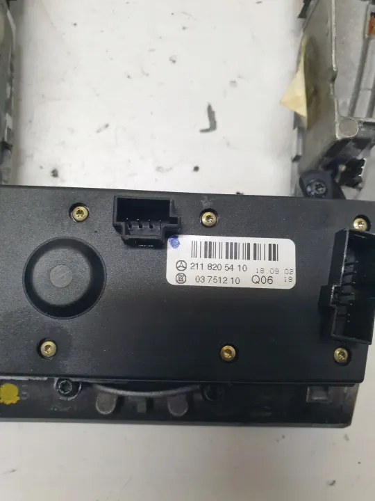 Schalthebelrahmen OEM 2118205410 für Mercedes W211 image 5