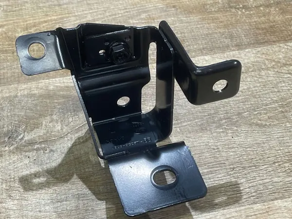 Support de chargement gauche Range Rover Evoque L538 OE J9C3-32267-BB image 3