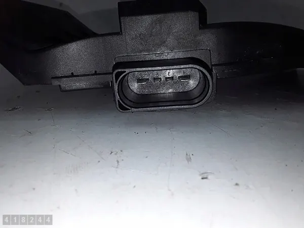Núcleo de aquecimento elétrico Audi A8 OEM F011020189 Esquerdo image 5