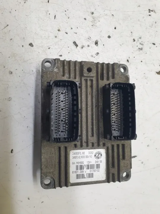 Fiat Motorcomputer 51793102 voor Grande Punto 1.4 image 2
