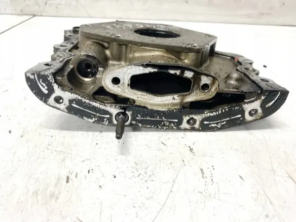 Pompe à huile Ford Focus OEM 26724803 1.6L 2011 image 3
