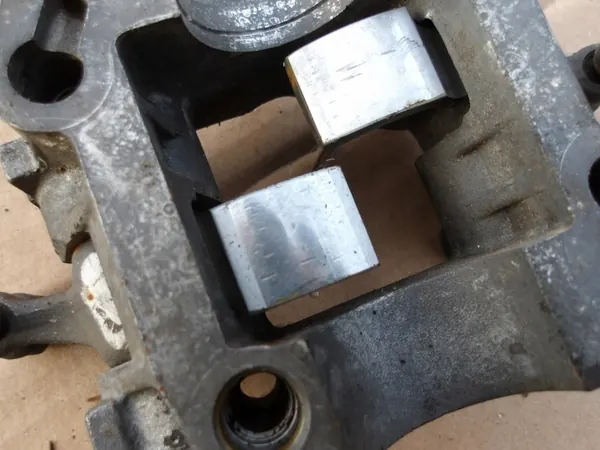 Venttiilivipu OEM 1020510010 Mercedes W124 M102 image 3