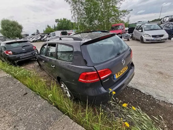 Caixa de fusíveis Volkswagen Passat 2013 1.6L 3c0937125a image 8