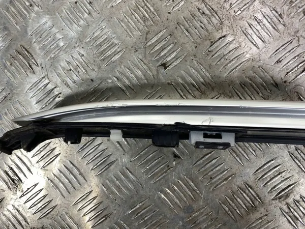 Barras de techo Suzuki Vitara OEM FBZ17953 - Usado image 5