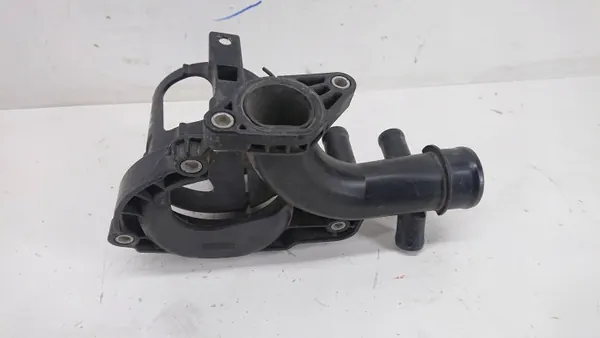 Mercedes-Benz Bränslefilterfäste OEM A6512000456 image 4