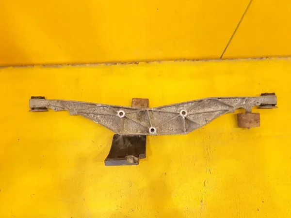 BMW X1 F48 Hinterachsdifferenzialhalterung OEM PHS44674 image 2