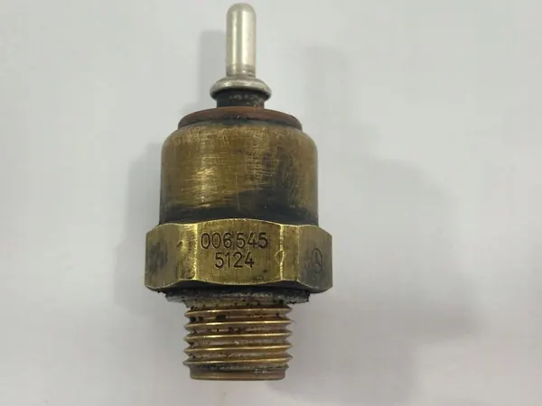 Sensor Temperatura OEM 0065455124 para Mercedes W124 image 7