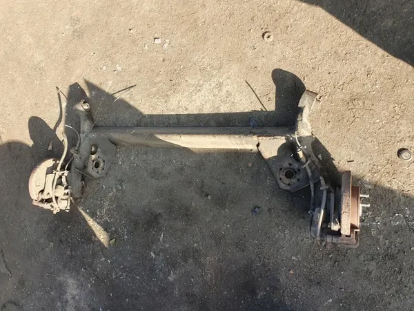 Hinterachsschwinge OEM Kia Picanto EX 1.1 2005 image 5