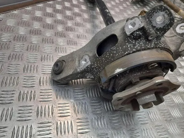 Porsche Panamera Hinterradnabe OEM 97033161202 image 5