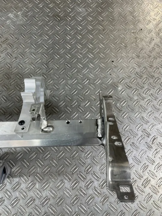 Mercedes E W212 12-16 Traverse OEM A2126800155 image 6