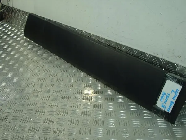 Renault Trafic III Left Side Trim image 2