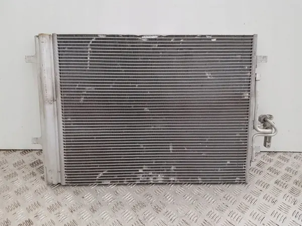 Condensador AC Volvo OE 6G91-19710-DB - Usado image 2
