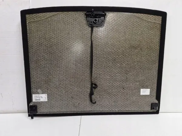 Mercedes-Benz A1766804401 Taka tavaratilan matto image 4